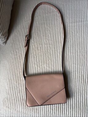 French Connection  Crossbody Bag in Dusty Rose